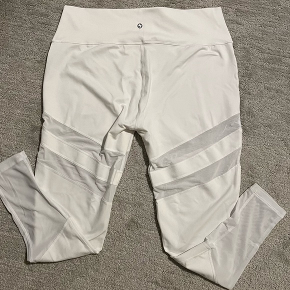 PopFlex Highness Legging (discontinued) size 12 Semi-mesh in Cloud (white) - Picture 7 of 9